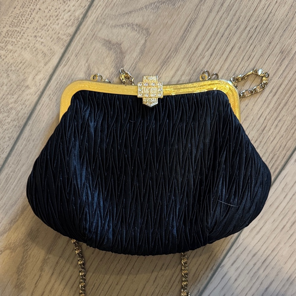 Carla Marchi Black and Gold Women's Clutch with Chain Shoulder Strap